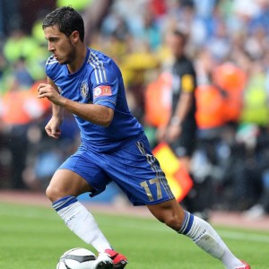 开云体育登入-传奇“老将”新角色：退役后投身青训和公益事业，传奇主帅